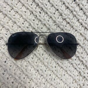 Ray-Ban Aviator Sunglasses